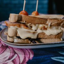 Lee-V Coffee Roastery